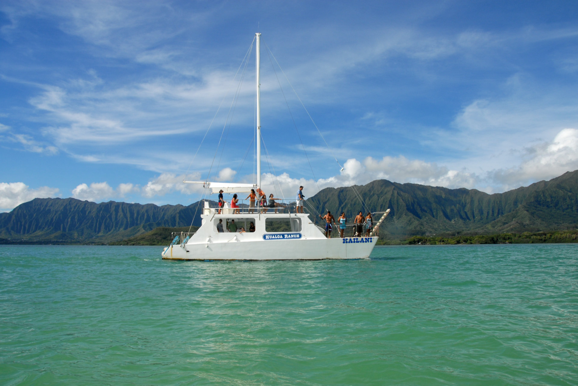 catamaran boat oahu